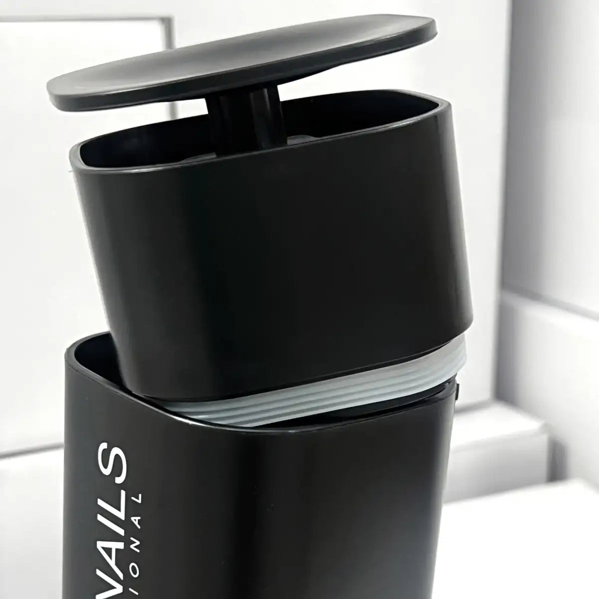 JUSTNAILS Pumpspender Dispenser BIG black 400ml